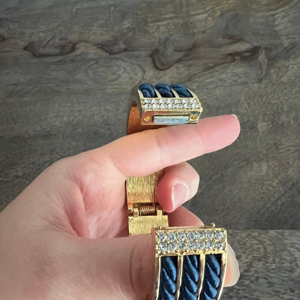 Ann Taylor Loft Blue Rope Rhinestone Studded Chunky Hinged Cuff Bangle Bracelet - Picture 6 of 7